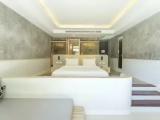 Upper Pool Access Suite