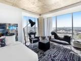 Corner Quadruple room