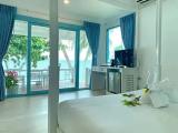 Royal Double Suite beachfront