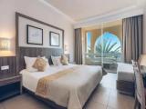 Double room with partial sea view