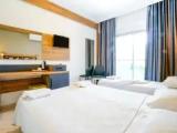 Large Triple room