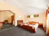 3 Rooms Triple Suite