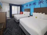2 Bedrooms Quadruple Suite