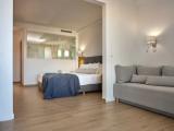 Luxury Shared Pool Double Suite