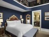 2 Bedrooms Bi Level Waldorf Townhouse