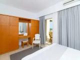 1 Bedroom Luxury Apartment with sea view