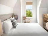 3 Bedrooms Family Villa with garden view
