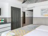 2 Bedrooms Family room