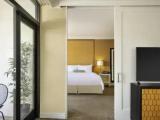 Double Suite Beverly Boulevard View