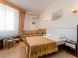 Building V Triple room