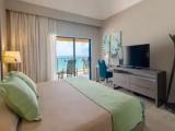 2 Bedrooms Deluxe Master Suite