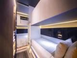 Deluxe Sextuple Family room
