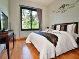 2 Bedrooms Pool Access Family Suite