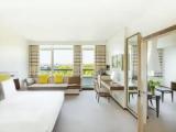 Metropolitan Double Duplex Residence
