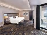 Family & Friends room