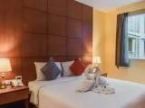 Family Suite with pool view