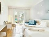 Double Family room with pool view
