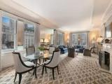 Suite with park view