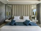 Deluxe Suite seafront