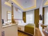 Deluxe Double room with city view