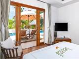 Deluxe With Lap Pool Double Beach Residence
