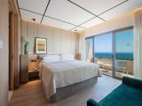 Signature Double Suite