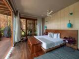 Double room with balcony and with jungle view