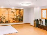 Deluxe Ondol room