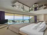 Family Suite with balcony and Sea