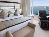 1 Bedroom Club Lounge Access Double Suite with bay view