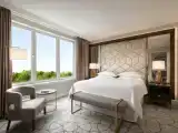 1 Bedroom Deluxe Double Club Suite