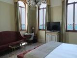 Grand Deluxe room with lagoon view