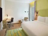 3 Bedrooms Sextuple Apartment with city view