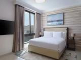 1 Bedroom King Double Suite
