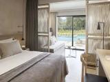 Swim Up Double Junior Suite with pool view