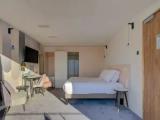 Good Mother Double Suite