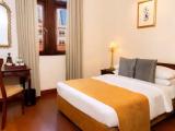 Double room with city view