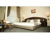 Standard Double room with city view