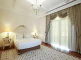 Grand Villa