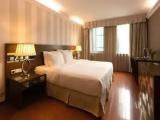 3 Bedrooms Family room