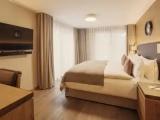 Signature room