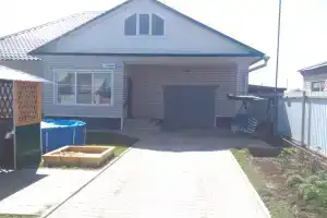 Uyutnyy kottedzh Cottage, Yarovoye