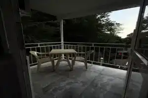 Semeynyy nomer standart s vidom na more Apartments, Lazarevskoye