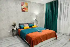 Novaya studiya okolo aeroporta Vnukovo Apartments, Peredelkino