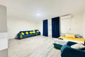 Semeynaya gavan dlya bolshoy semi na sayrane Apartments, Almaty