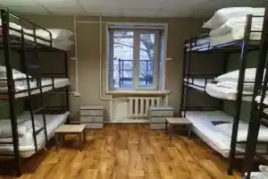Mnogomestnyy smeshannyy nomer ekonom (dush/tualet obshchiy) Apartments, Klin
