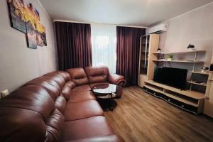 Mkr Aleksandrovskiy 6 Apartments, Yelets  