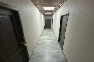 Dvuhmestnyy nomer s 2 otdelnymi krovatyami c dushem i tualetom Apartments, Istra