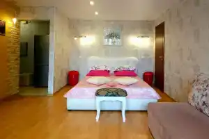 Uyutnaya v tsentre goroda Apartments, Petrozavodsk