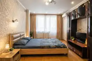 Uyutnaya evrodvushka: Otchetnye dokumenty, Tsentr -- 10 min Apartments